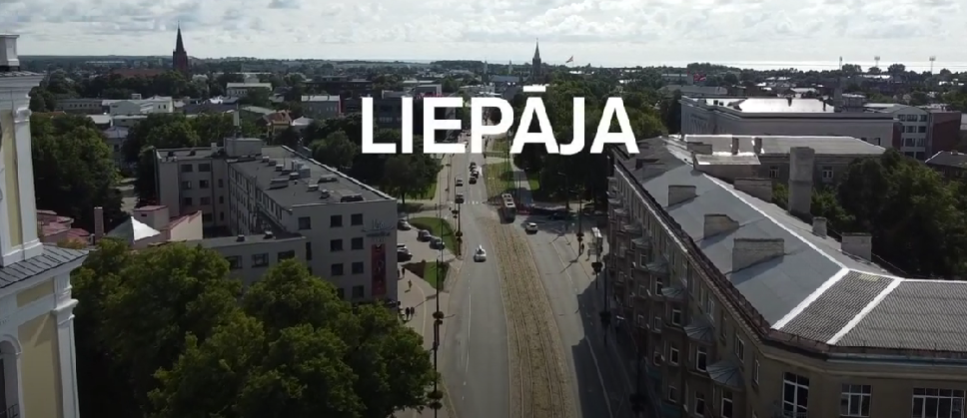 Liepājas viesi aicināti apskatīt pilsētvidi, izmantojot tramvaju