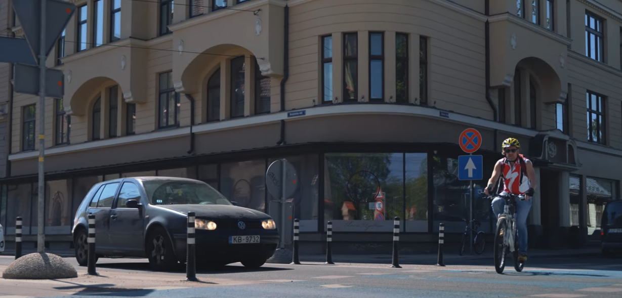 Pārmaiņas transporta nozarē= ilgtspējīga mobilitāte/dro&scaron;i