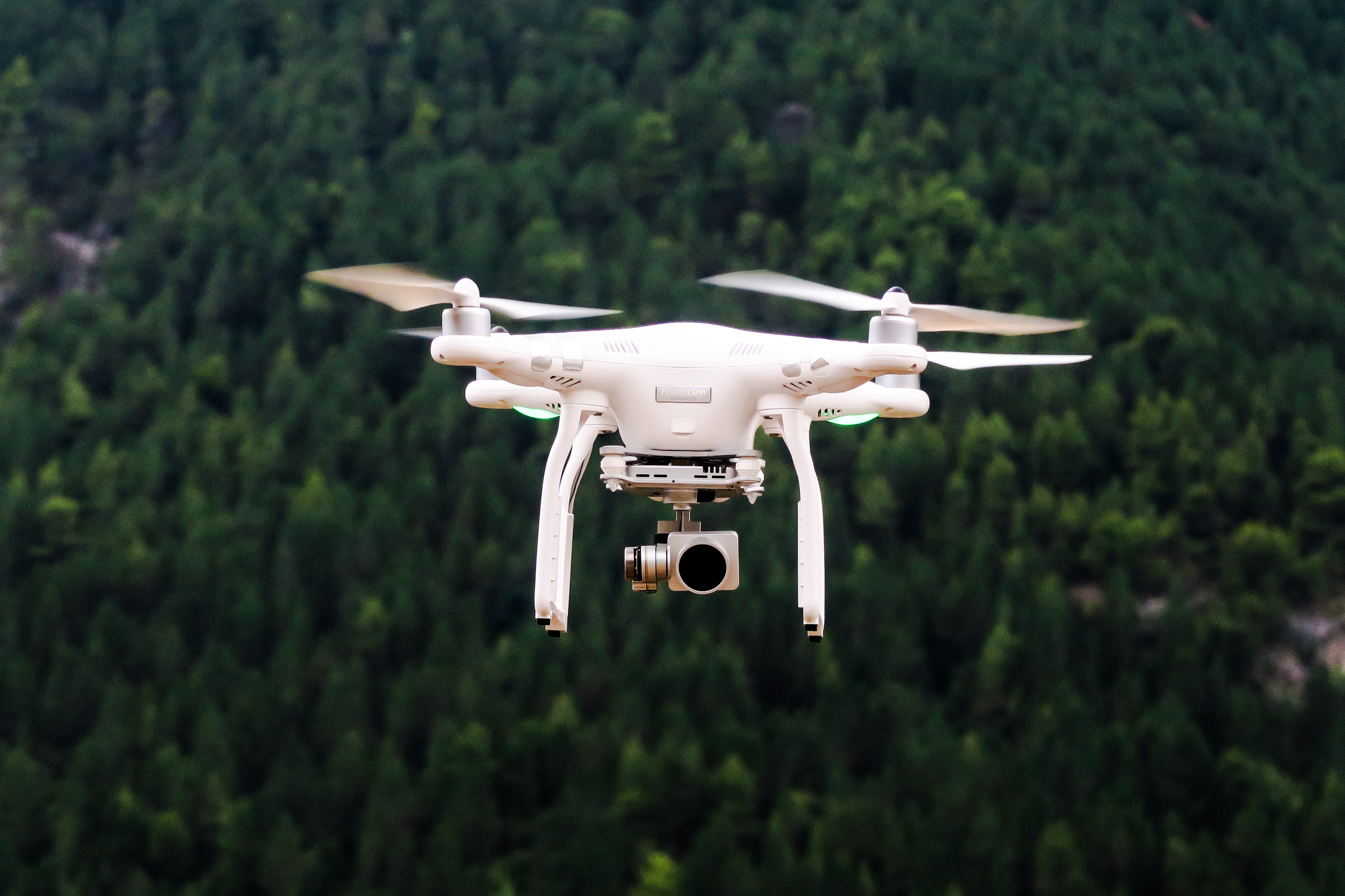 Uzsākta dronu pārvaldības un uzraudzības sistēmas izveide