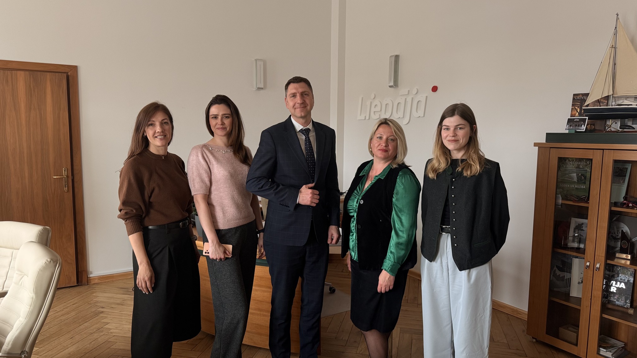 Ar ES fondu atbalstu Liepājā stiprina kopienu dro&scaron;ību un integrācijas pakalpojumu pieejamību