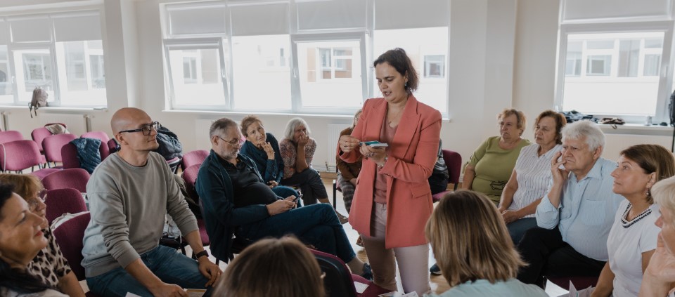 Ar ES atbalstu izglīto par migrāciju