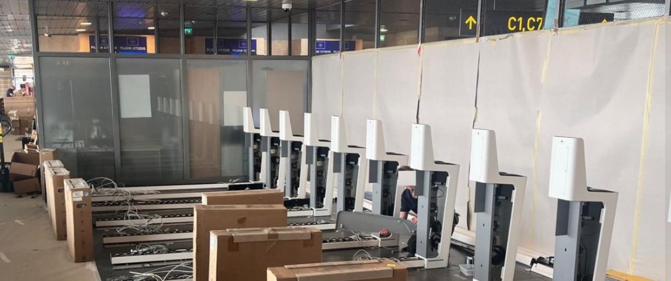 ES ieguldījums dro&scaron;ībā un ērtībā - Rīgas lidostā modernizē robežkontroli