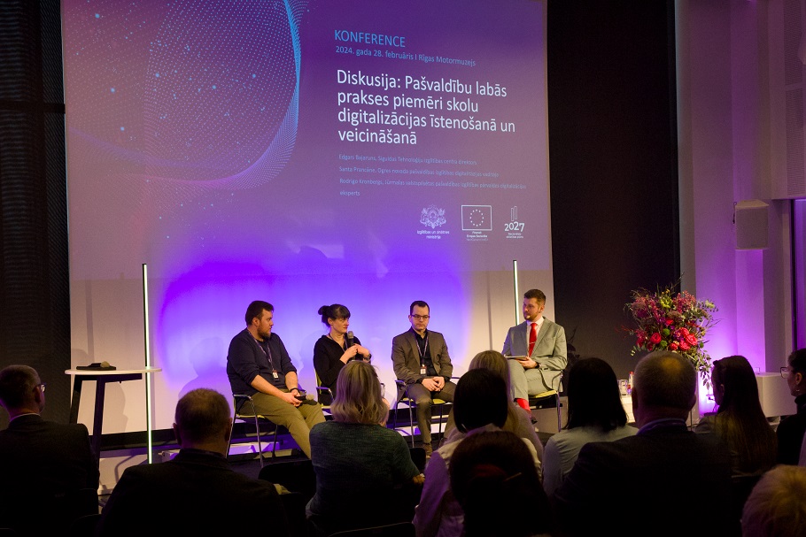 IZM konferencē diskutē par jēgpilnu tehnoloģiju izmanto&scaron;anu izglītībā