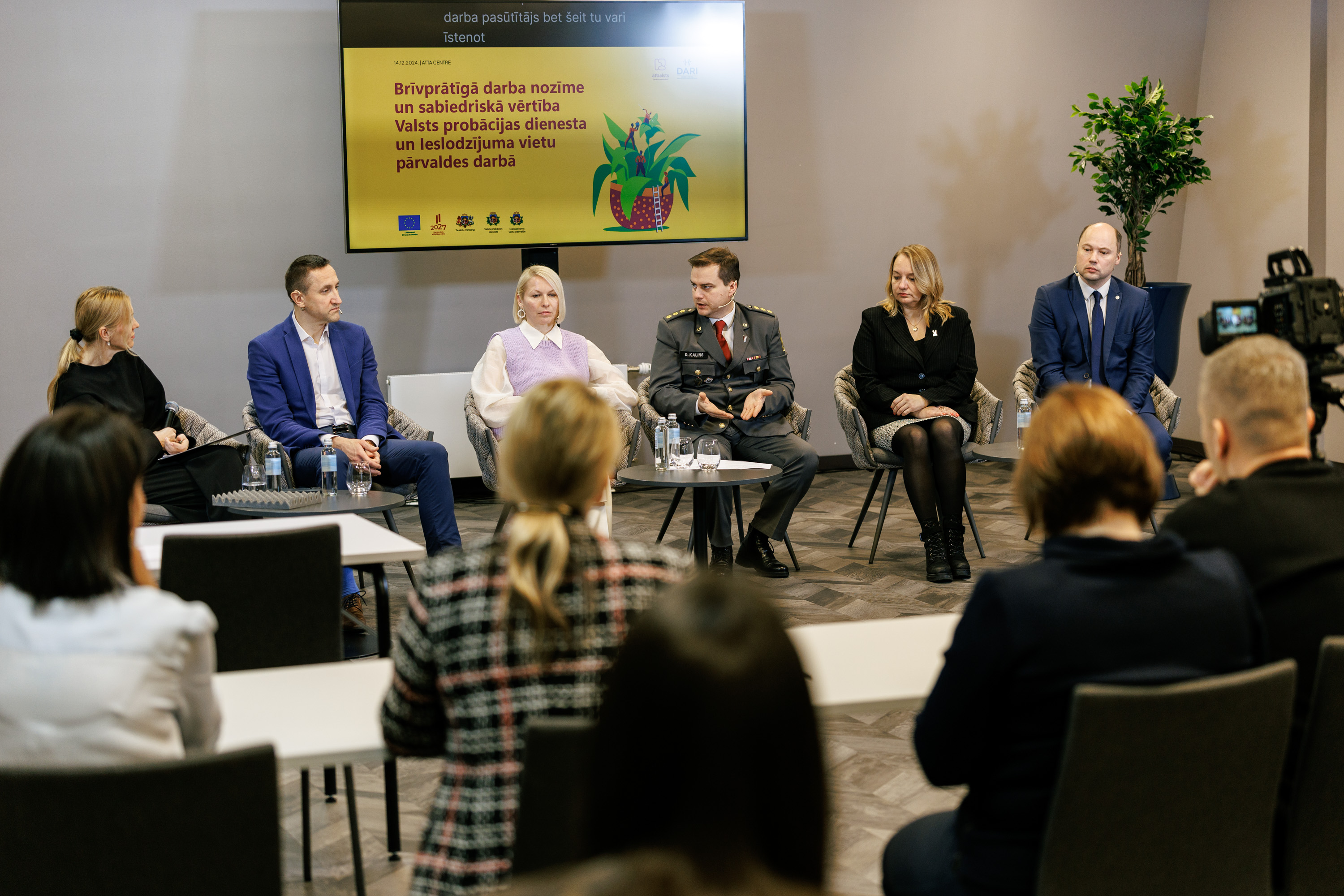 Brīvprātīgo iedvesmas stāsti kopīgi veidojot dro&scaron;āku un iekļaujo&scaron;āku sabiedrību