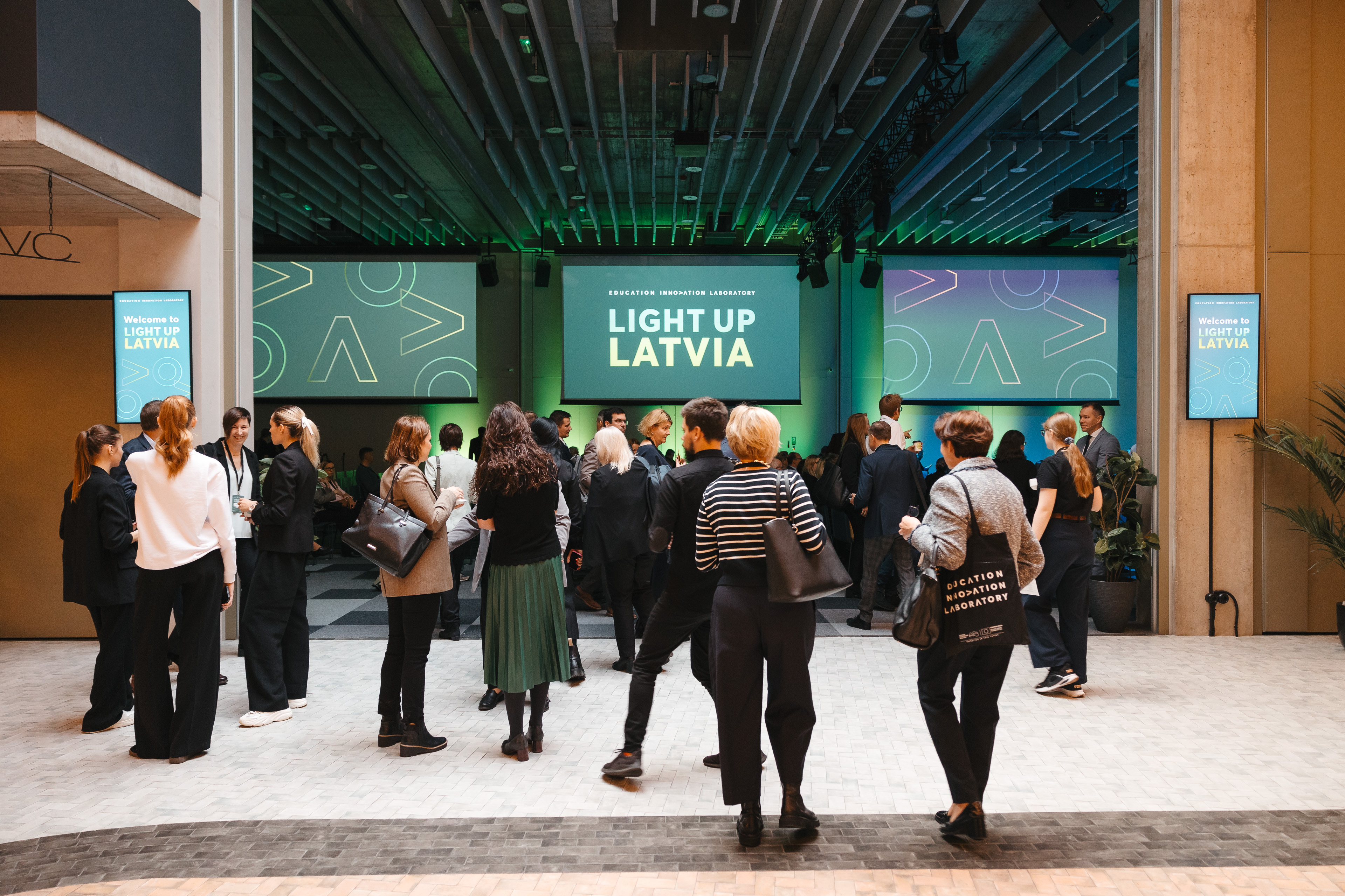 &ldquo;Light Up Latvia&rdquo; pulcē 300 Latvijas un ASV izglītības, valsts pārvaldes un uzņēmumu pārstāvjus