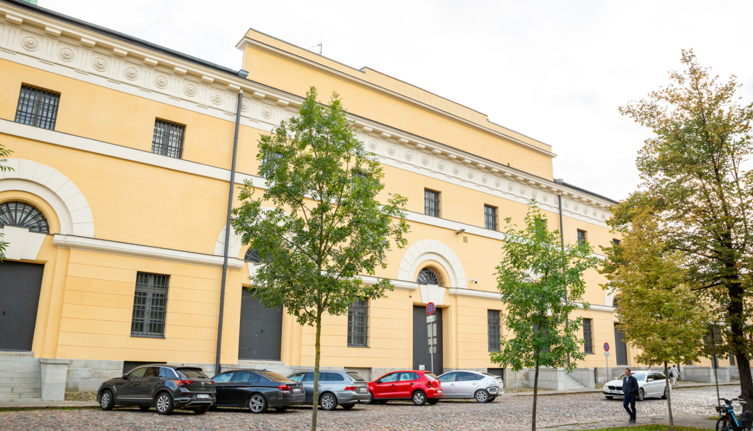 Latvijas Nacionālā mākslas muzeja izstāžu zāles "Arsenāls" fasāde