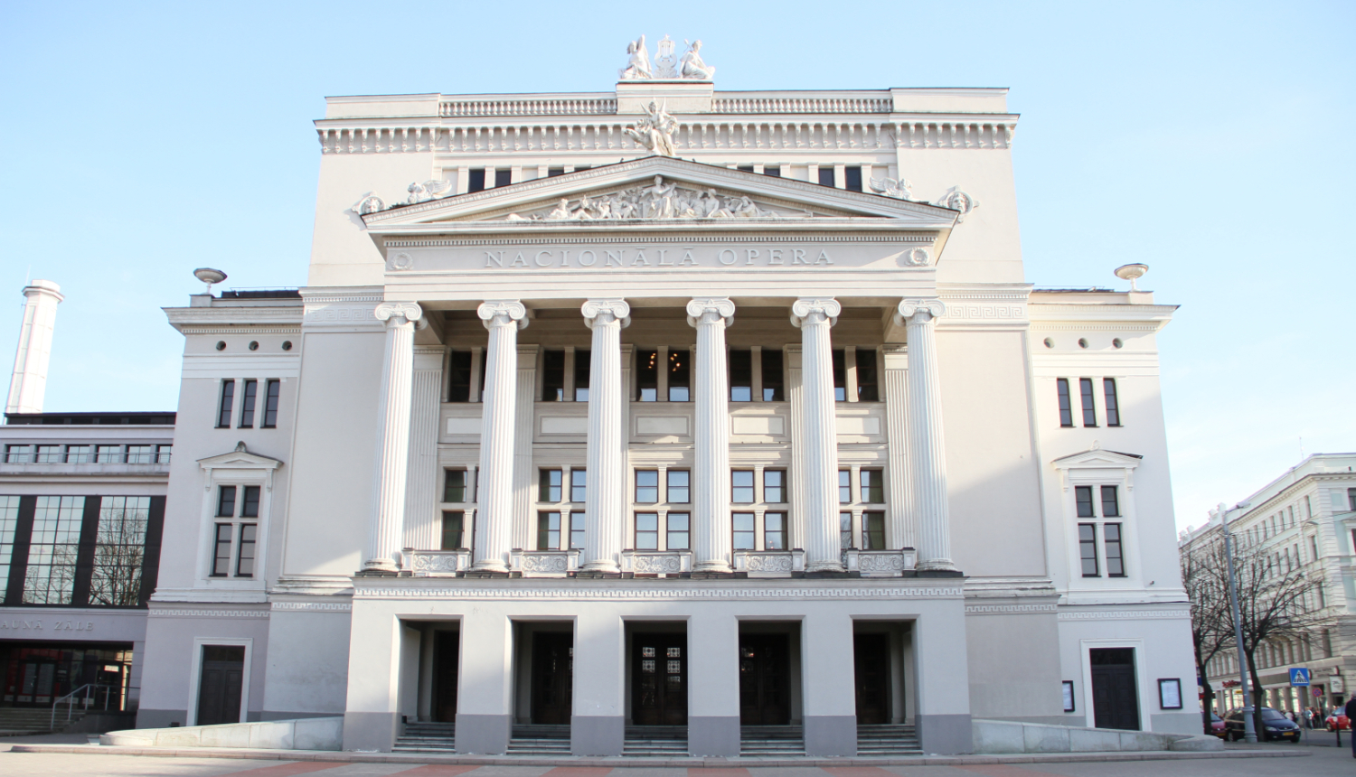 Facade of the Latvian National Opera and Ballet building. Photo: Daiga Vīksna