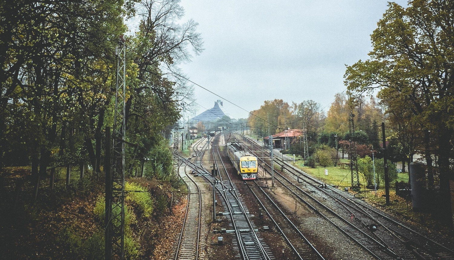 Veikts pētījums par bezemisijas vilcienu ievie&scaron;anu Rīgas metropoles areāla sabiedriskā transporta tīklā