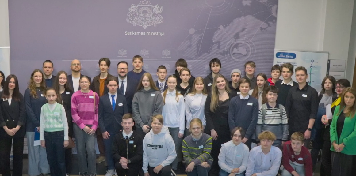 Ēnu diena 2024 Satiksmes ministrijā