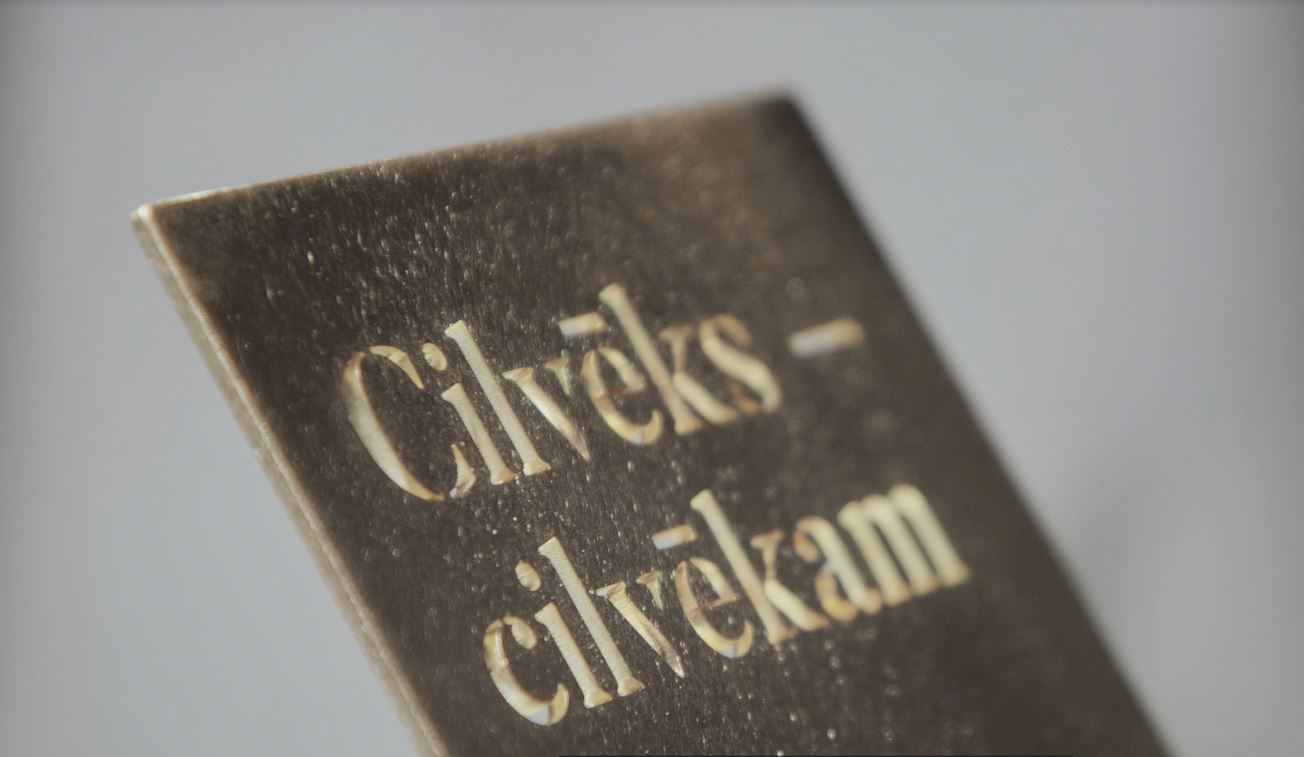 Apbalvojums "Cilvēks &ndash; cilvēkam"