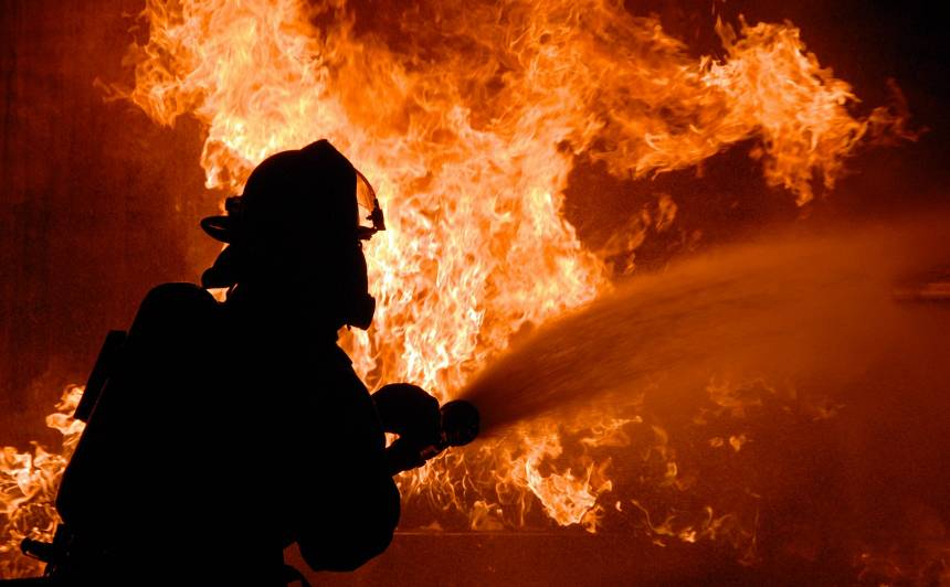Contribution of the European Union to the purchase of fire-fighting equipment for the handling of chemicals
