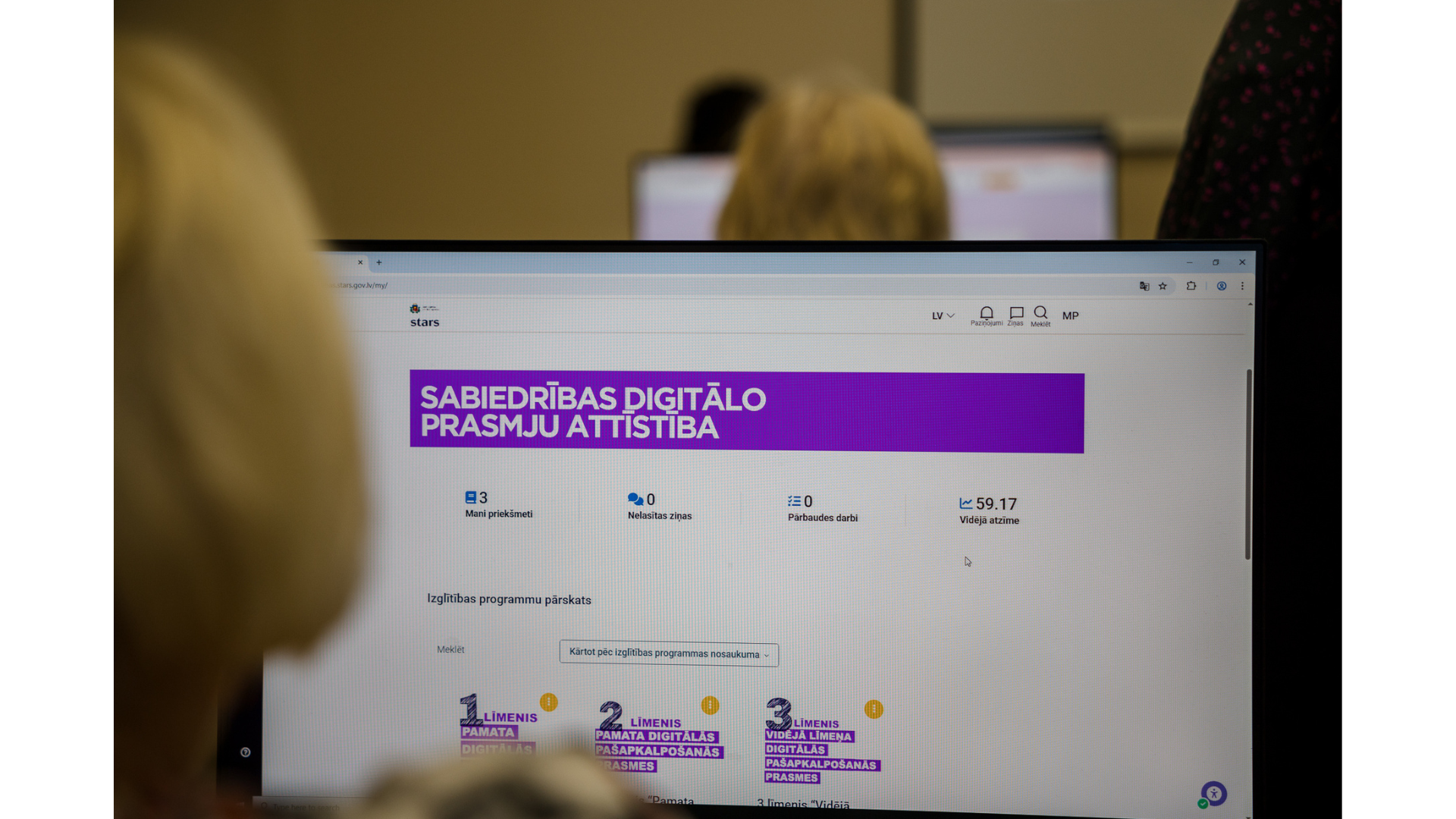 Teju 17 tūksto&scaron;i iedzīvotāju visā Latvijā pilnveidoju&scaron;i digitālās prasmes