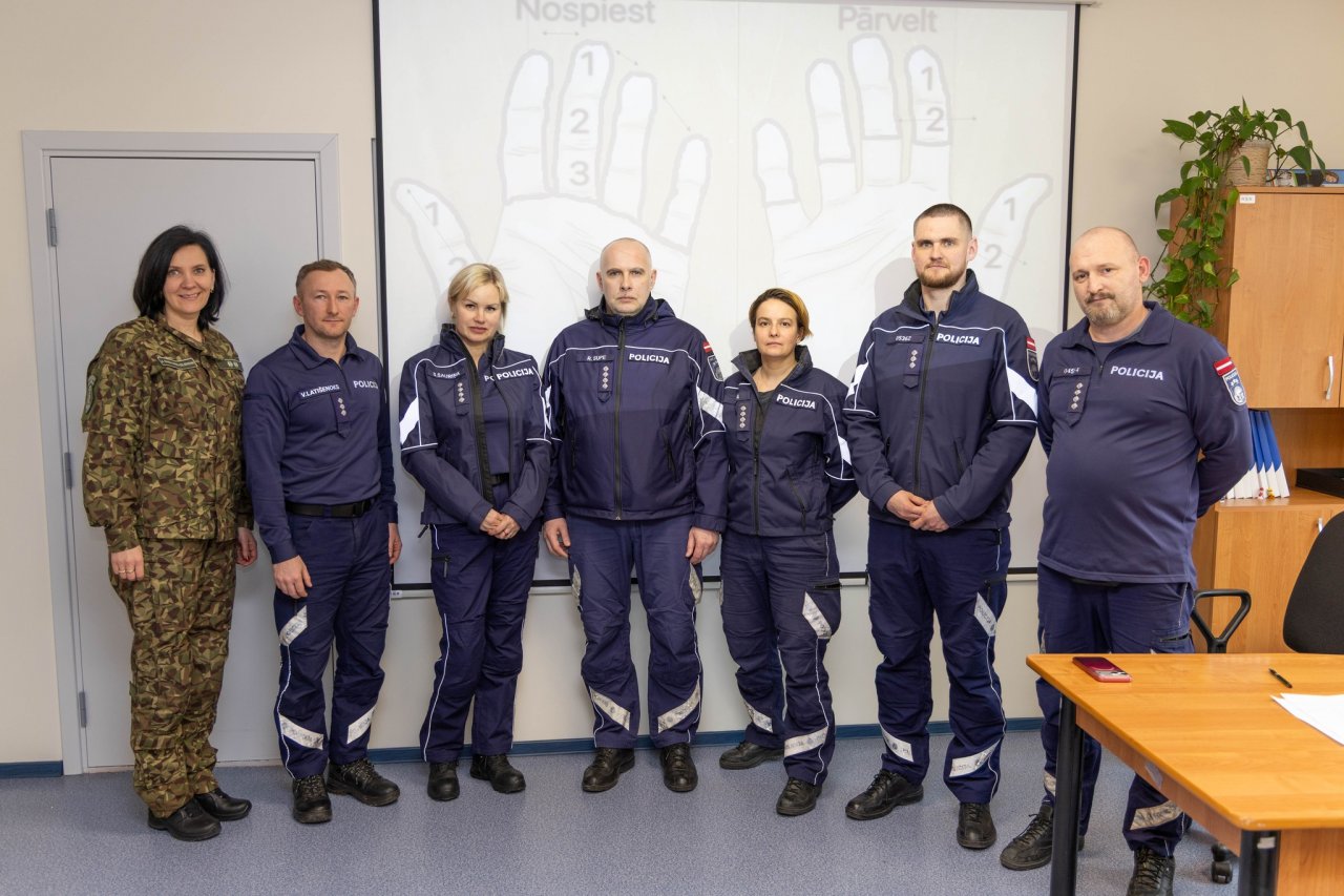 Valsts policijas amatpersonas apgūst EURODAC sistēmas iespējas