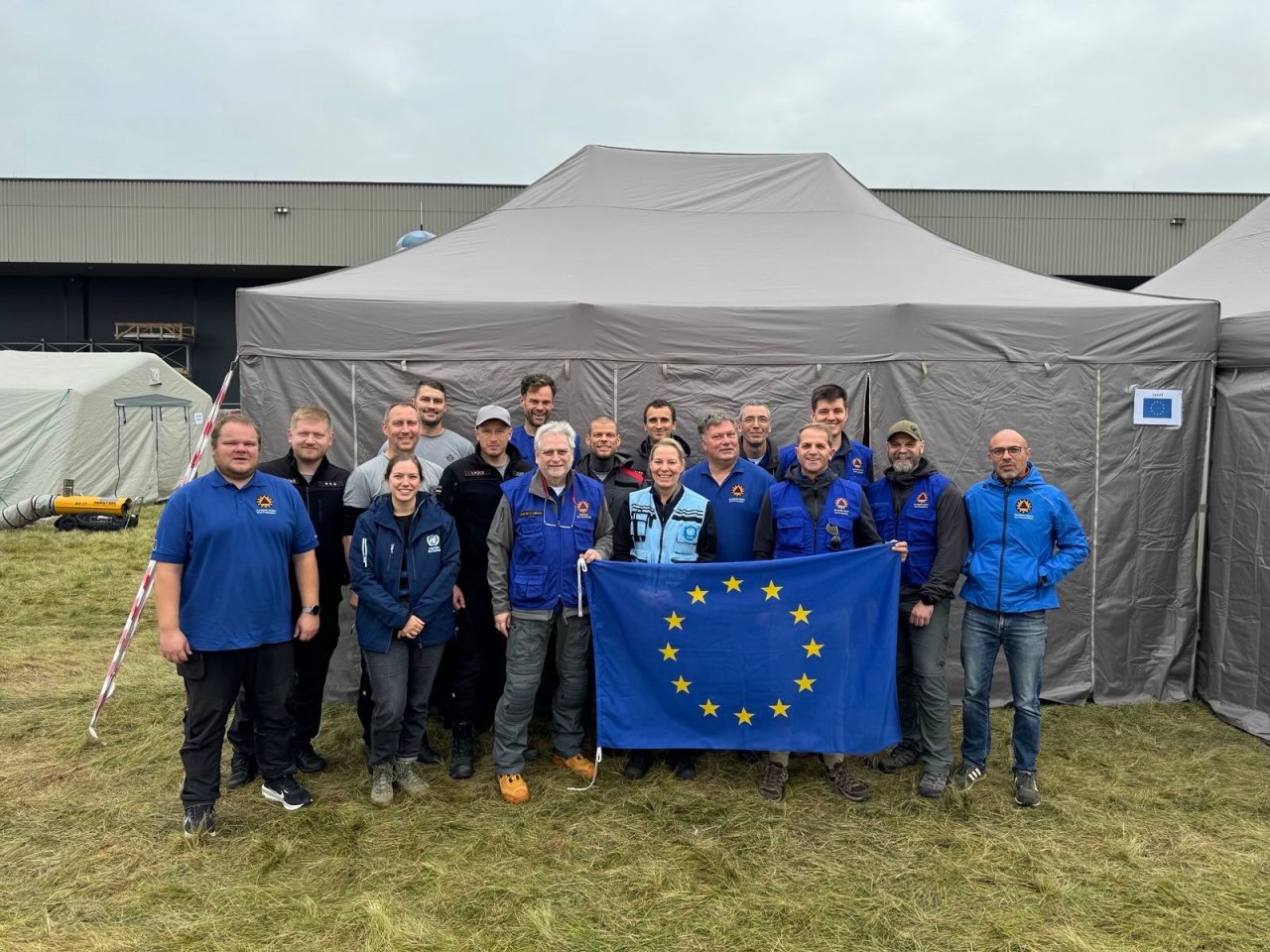 Valsts ugunsdzēsības un glābšanas dienesta speciālisti pilnveido prasmes ES finansētajās “AT EU MODEX 2025” mācībās