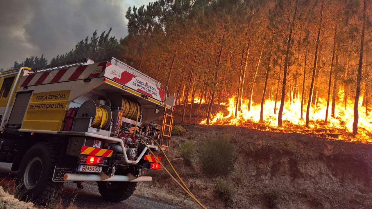 Latvian firefighters return from Portugal after successful participation in an EU-supported mission