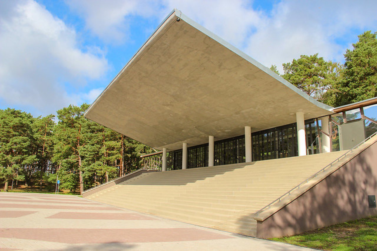New construction of the Fisherman's Park stage