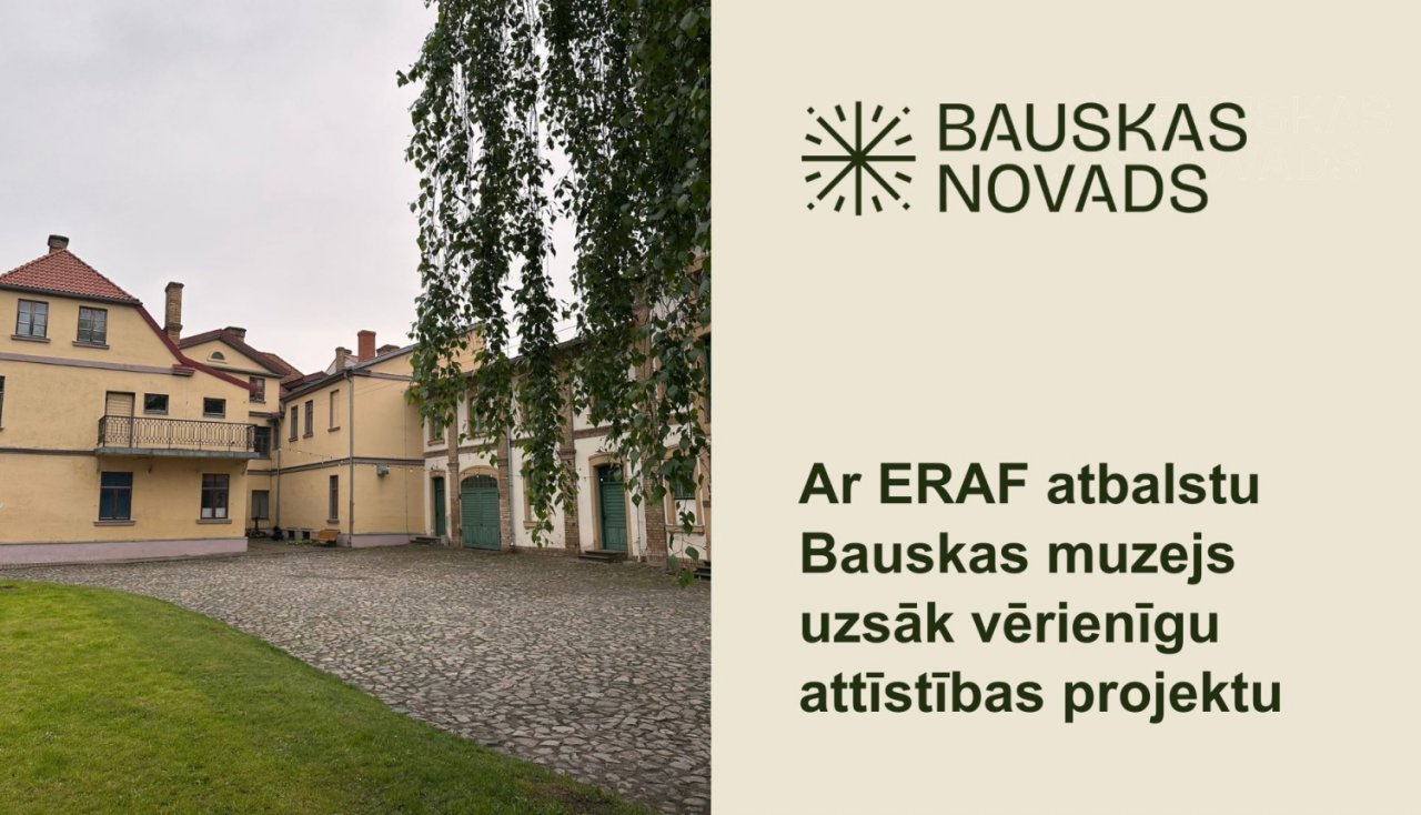 Afiša ar Bauskas muzeja attēlu un gaišu laukumu ar tekstu un Bauskas novada vizuālo identitāti