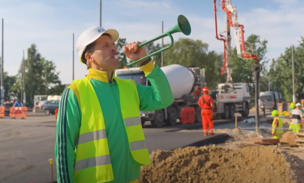 Modern public transport - greener travel!