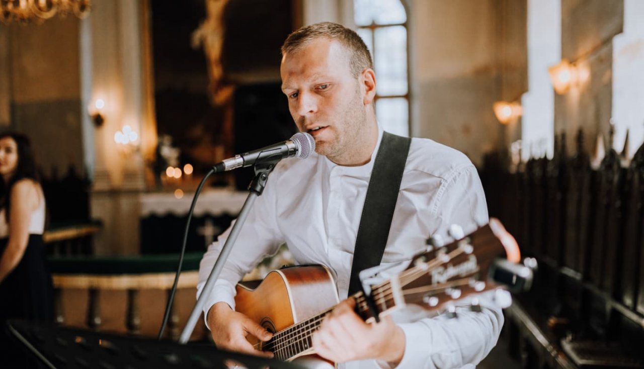 Singurs Zariņš: When Two Worlds Merge into One