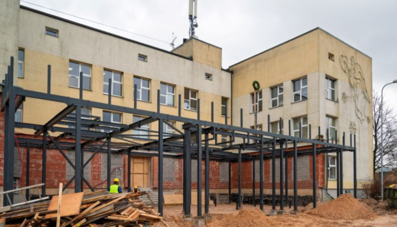 Topping-out ceremony celebrated at the Salaspils Health Centre