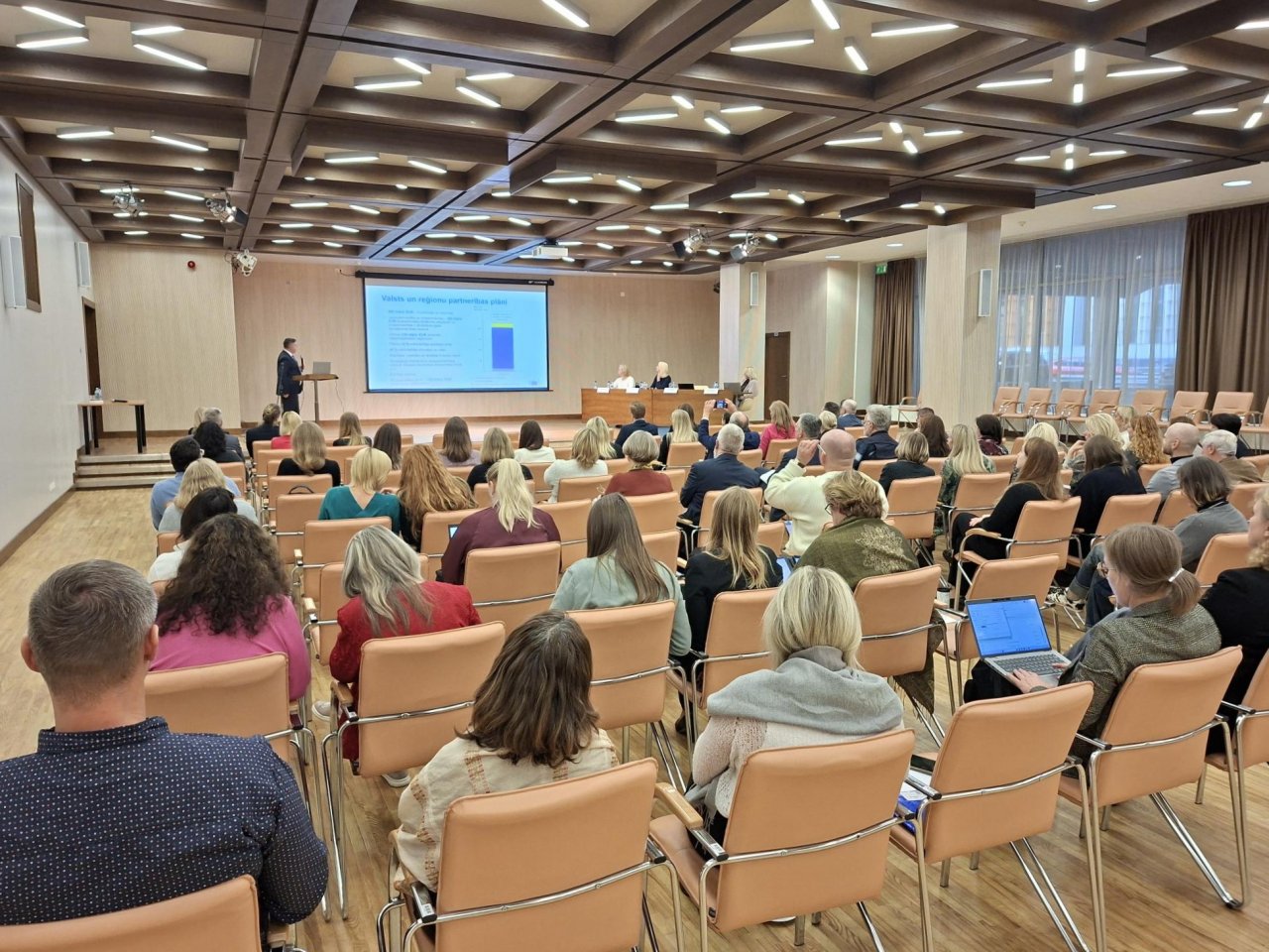 For the Ministry of Agriculture, the European Commission’s planned reduction of support for agriculture and fisheries is unacceptable